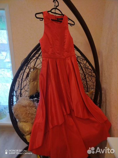 Вечернее платье