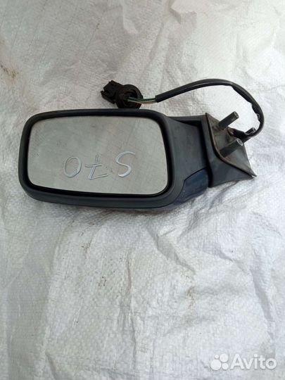 Volvo V70 S70 зеркало правое заднего вида