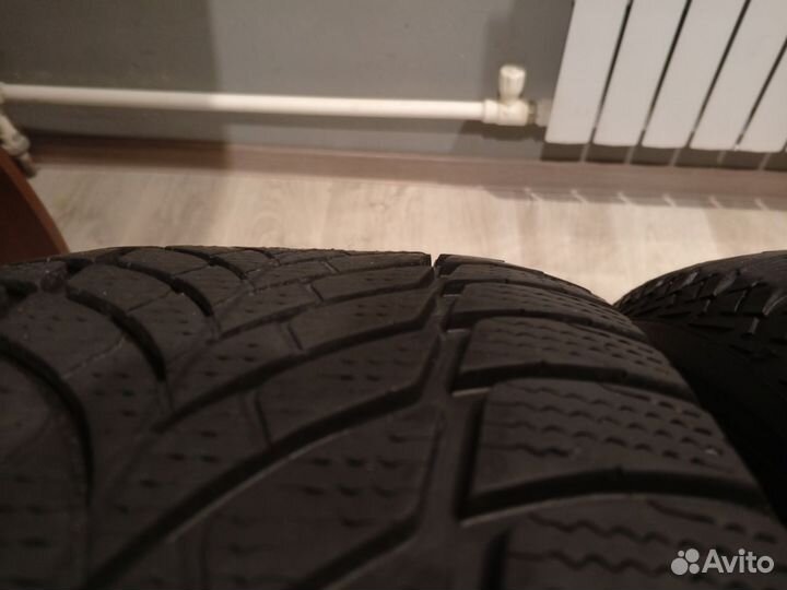 Goodyear UltraGrip Ice 2 235/55 R18