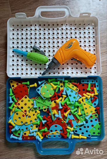 Развивающая мозаика-конструктор с шуруповертом