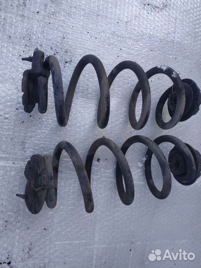 Пружина задняя Nissan X-trail T32