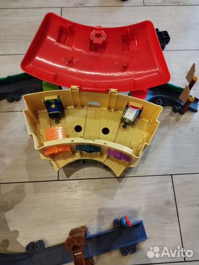 Чаггингтон депо, приключения паровозиков