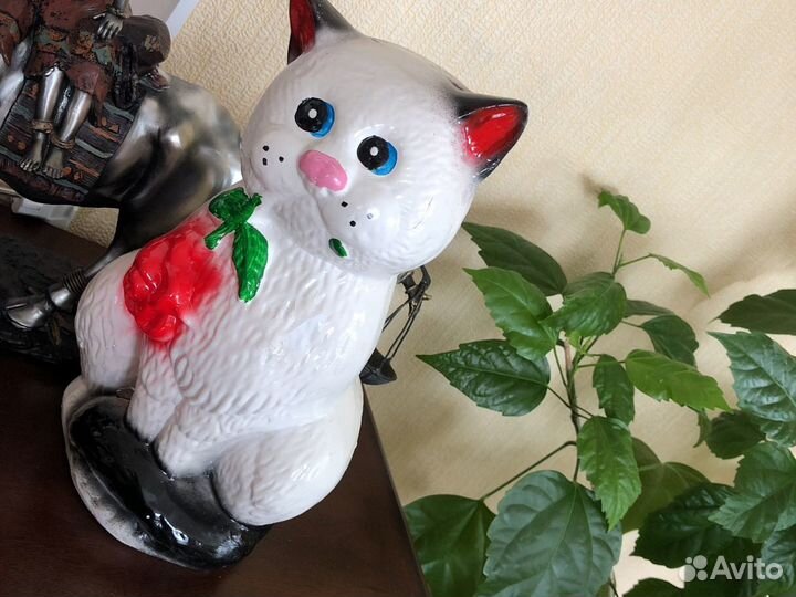 Копилка кот