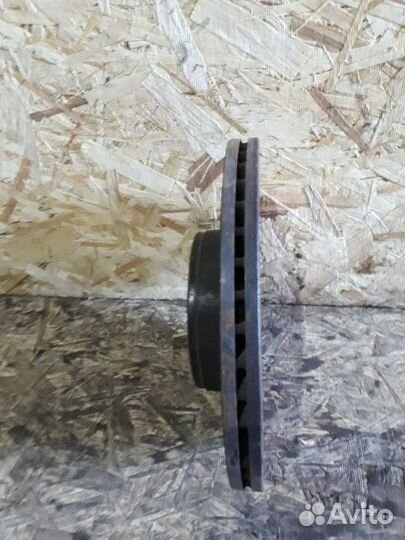 Тормозной диск передний Audi A6 C6 BDW 2006