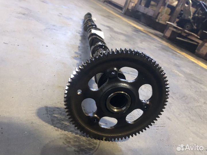 Распредвал выпускной