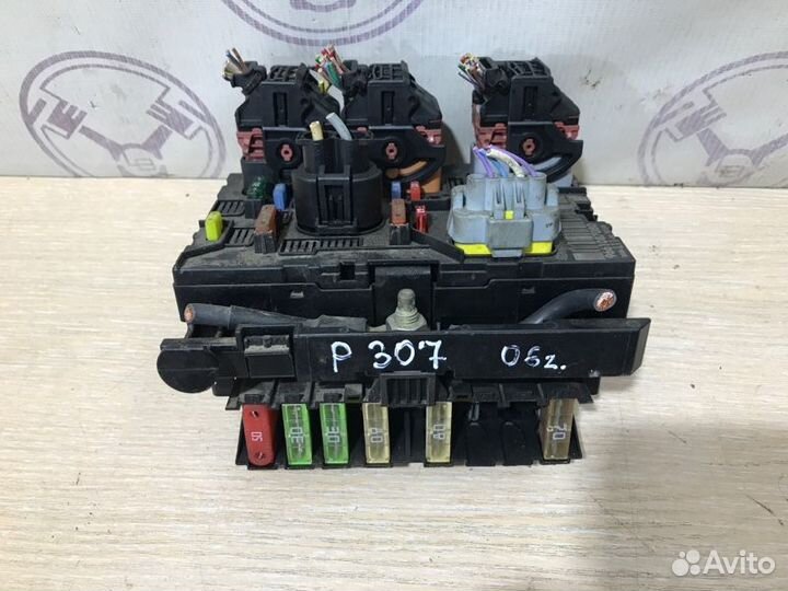 Блок предохранителей BSM L04-00 Peugeot 308 5FS