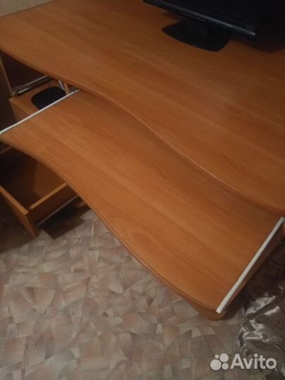 Компьютерный стол бу