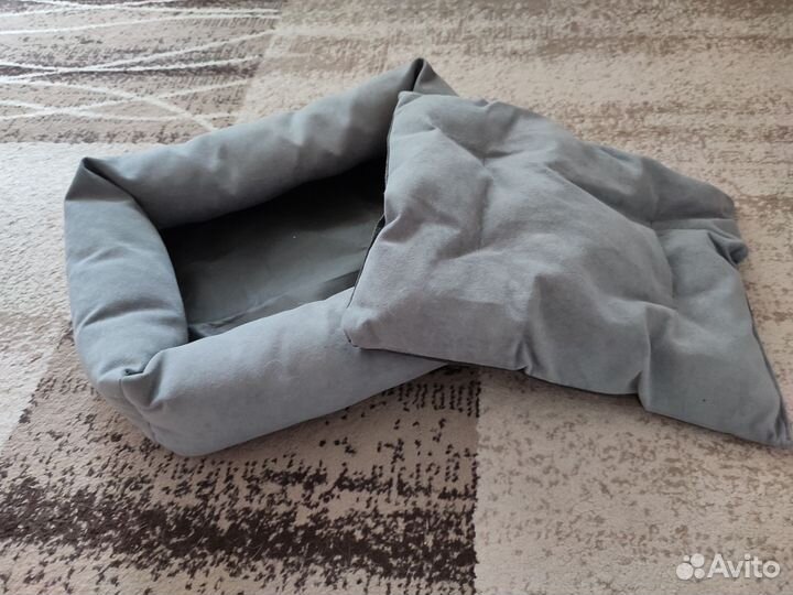 Лежанка для кошек (собак)