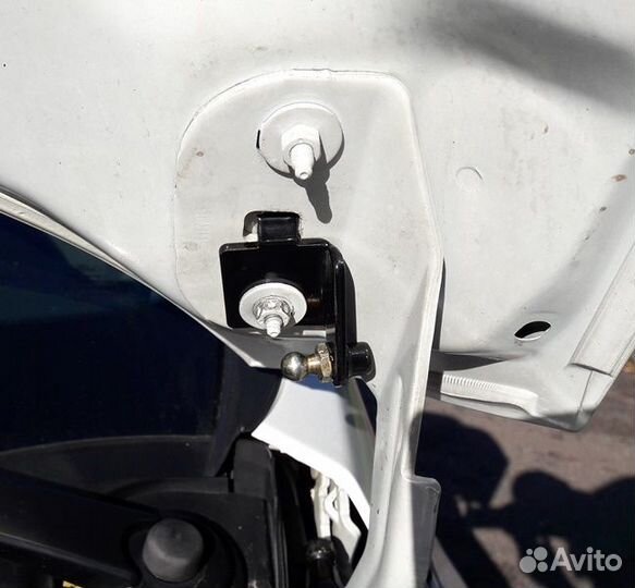 Газовые Упоры Капота Ford Focus 3 2011