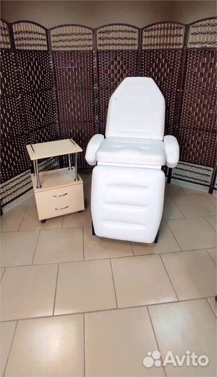 Косметологическое кресло