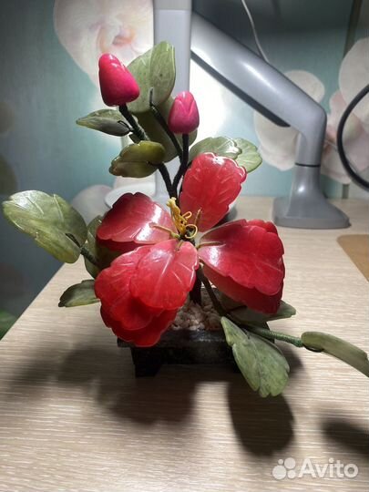 Декоративный цветок