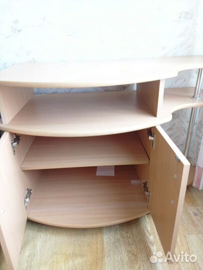 Тумба под телевизор