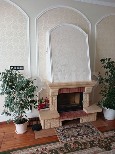 Дом 330 м² на участке 15 сот.