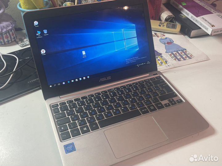 Ноутбук asus