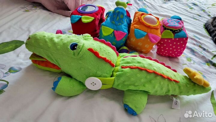 Развивающие игрушки для малышей