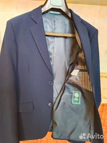 Костюм классический на мальчика