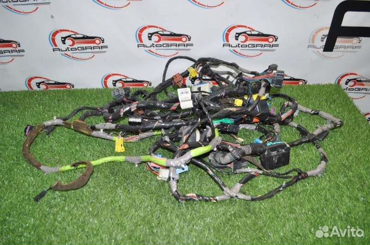 Коса салона Cadillac Escalade GMT820 LQ9 2003