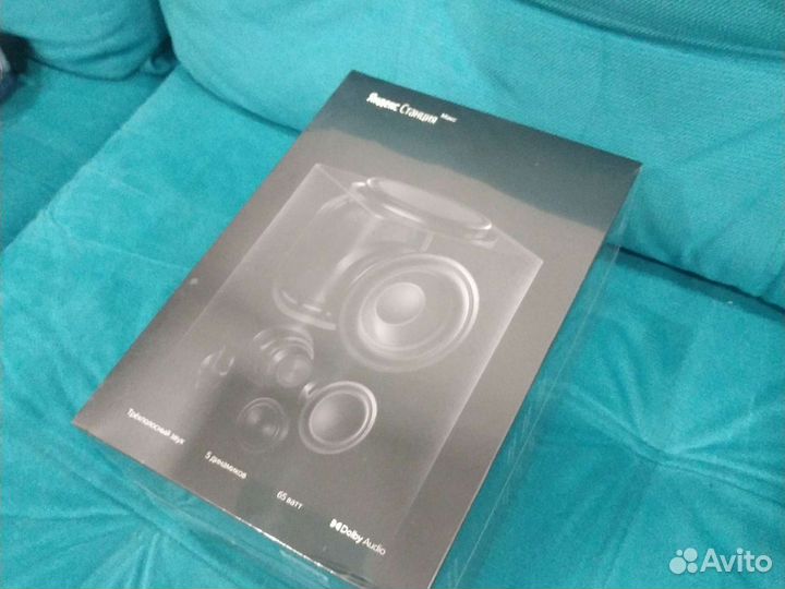 Яндекс станция Макс