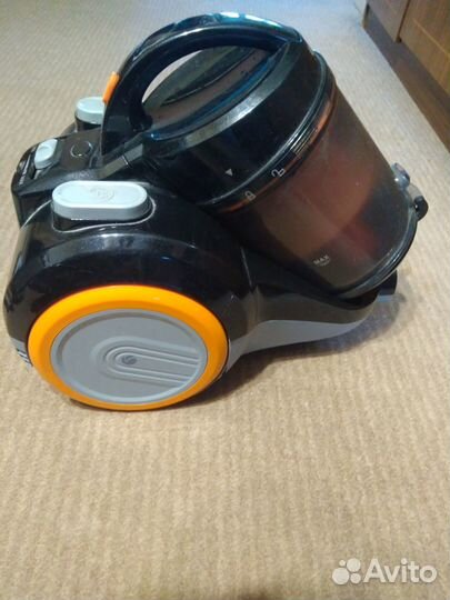 Vitek VT-1826 BK 1800W