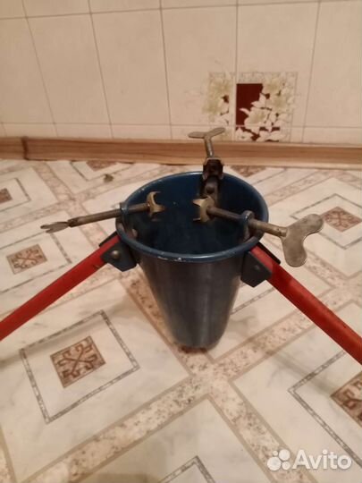 Подставка под ёлку