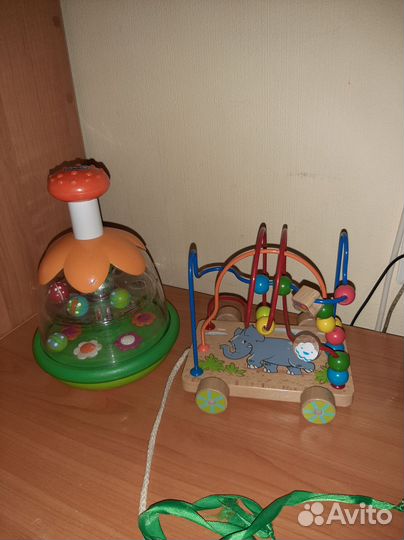 Развивающие игрушки для детей пакетом. Юла chicco