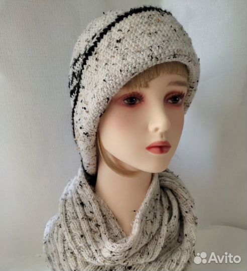 Весенняя шляпка с полями ручной работы