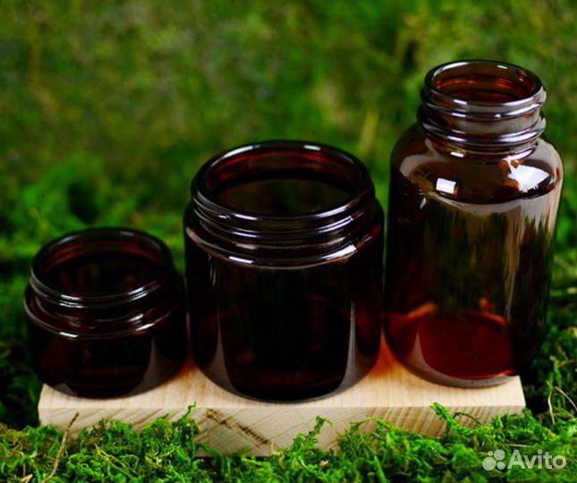 Банки из коричневого стекла