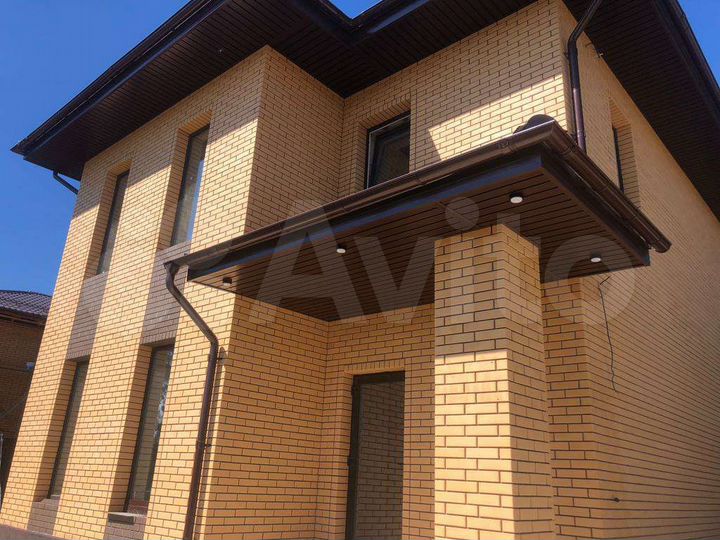 Коттедж 156 м² на участке 6,5 сот.