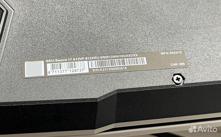 Новый Msi Sword 17.3 / Core i5 / RTX 4060 / 16Gb D