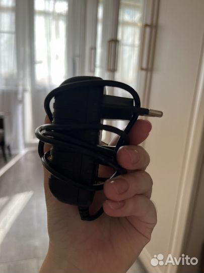 Лампа для ногтей