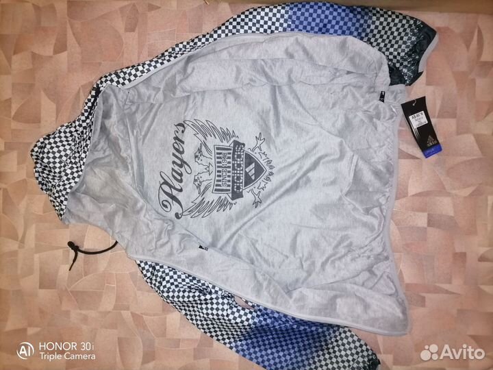 Спортивный костюм для подростка