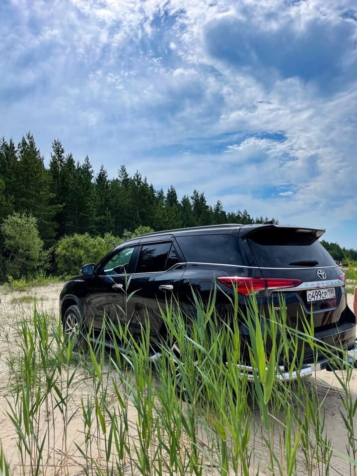 Toyota Fortuner: фото владельца