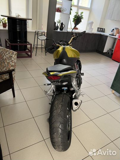 Honda CB1000R