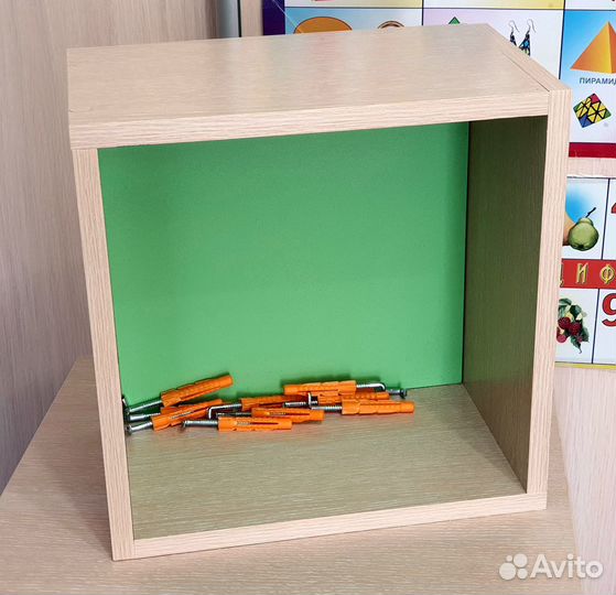 Полка настенная