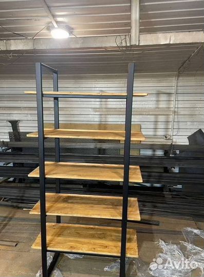 Этажерка металлическая в стиле лофт