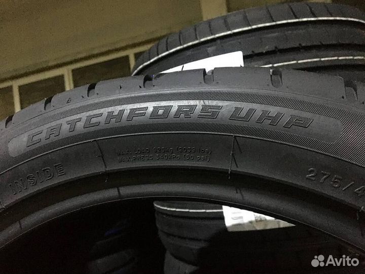 Windforce Catchfors UHP 275/40 R19 105W