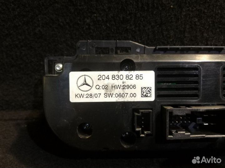 Блок климат-контроля Mercedes W204