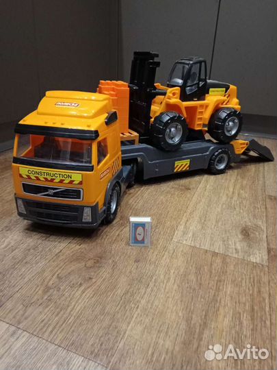 Машинки игрушки