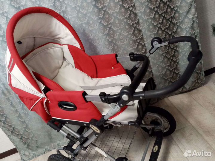 Коляска Geoby