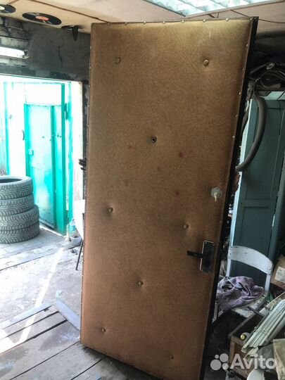 Дверь входная