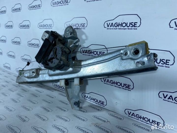 Стеклоподъемник передний правый Peugeot 308 1.6