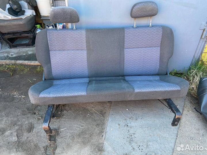 Автомобильное кресло