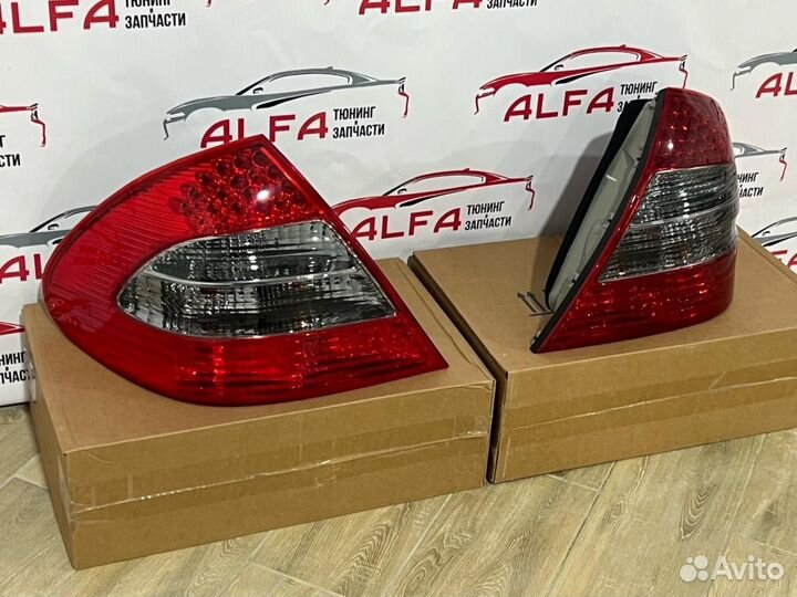 Фонари задние (комплект) Mercedes-Benz E-Класс