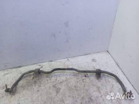 Стабилизатор передний