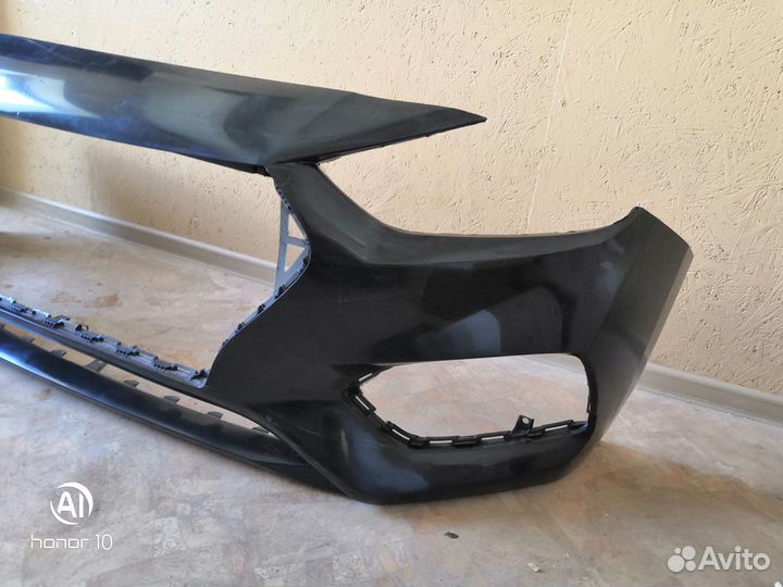 Передний бампер Hyundai Solaris