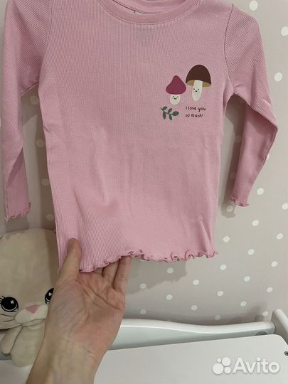Лонгслив для девочки 92 в рубчик новый