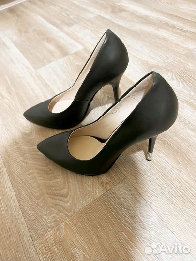 Туфли женские lino marano 39 размер