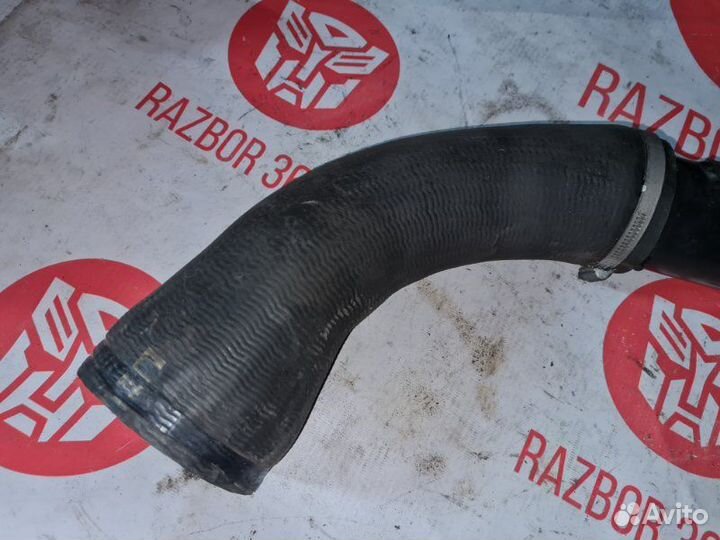 Патрубок интеркуллера Volvo V70 универсал B6304T