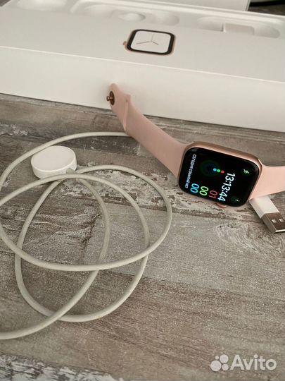 Часы Apple Watch 4 44