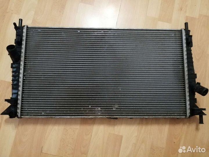 Радиатор охлаждения форд фокус 2